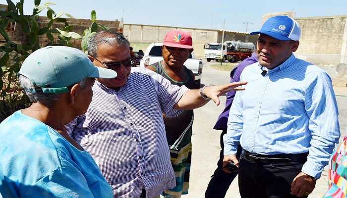 Alcaldía de Carirubana e Hidrofalcón iniciaron labores en La Salineta