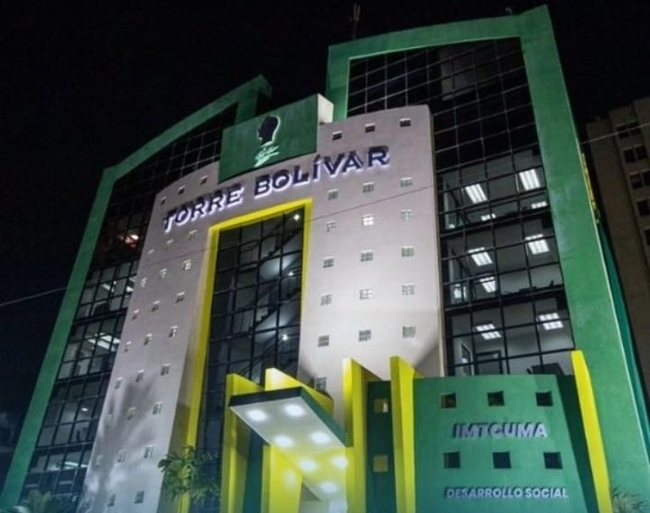 La Torre Bolívar en Maracaibo fue reinaugurada, por la gestión del alcalde Rafael Ramírez Colina