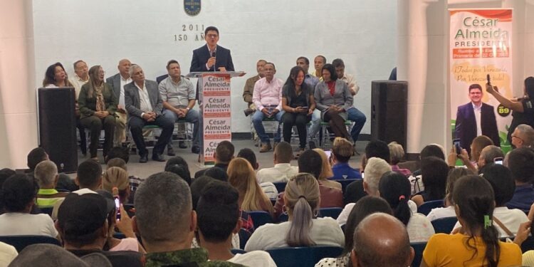El empresario César Almeida anunció su intención de participar en la primaria como candidato de UPP89