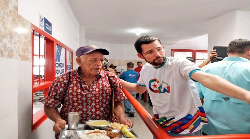 Comedor popular “Negra Maché” favorece a los habitantes de El Vigía en Mérida