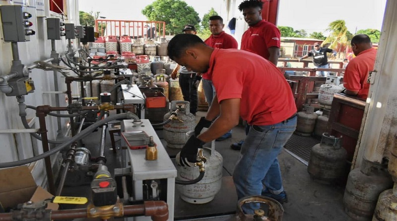 ¡Atendiendo al pueblo! Favorecieron a más de 4.500 familias con distribución de gas en Bolívar