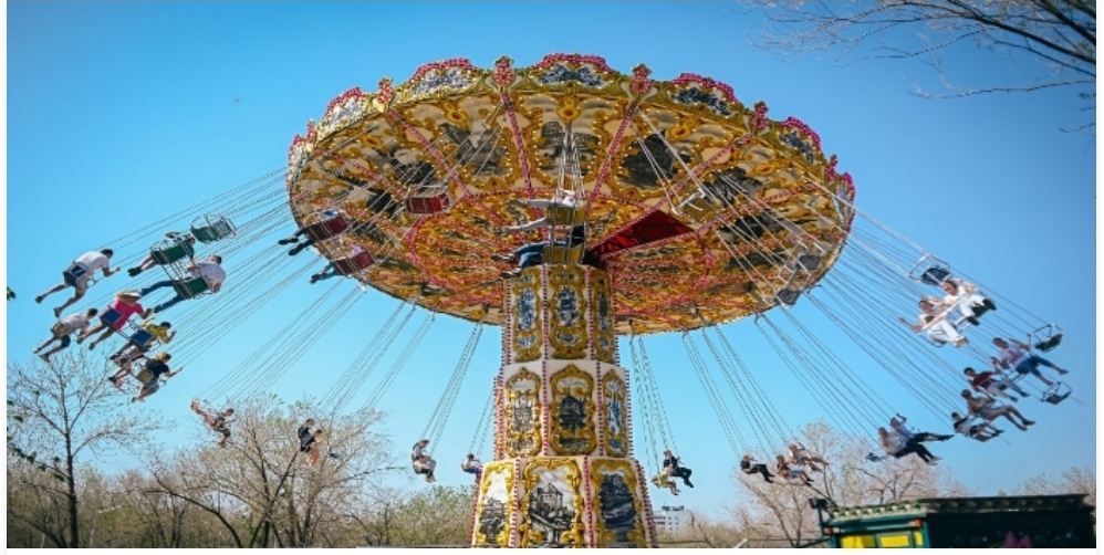 Caída de un carrusel dejó al menos 20 heridos en Rusia