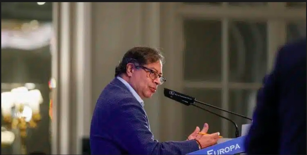 Los venezolanos pasaron «de vivir bien a no tener un plato de comida» por las sanciones, afirmó Gustavo Petro