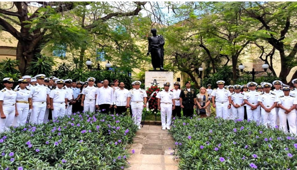 El Buque Escuela Simón Bolívar llegó a la República de Cuba