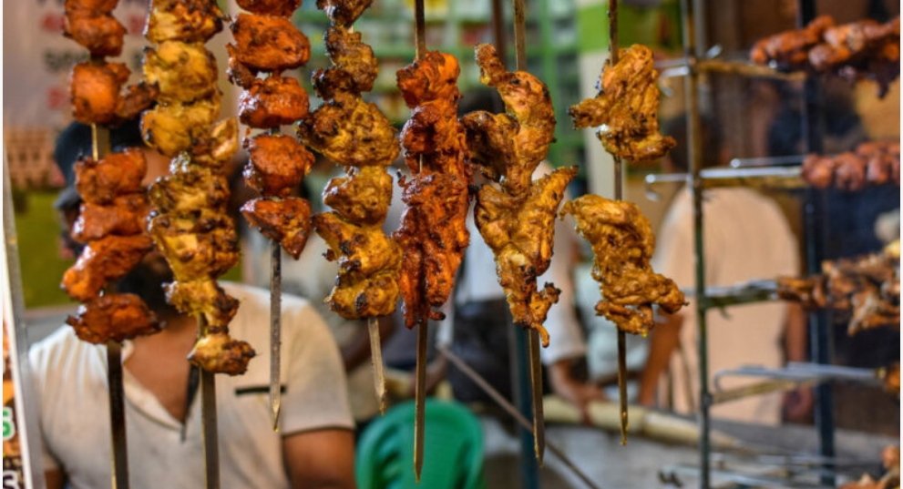 La IA podría reemplazar a millones de empleados del sector de comida rápida en los próximos años