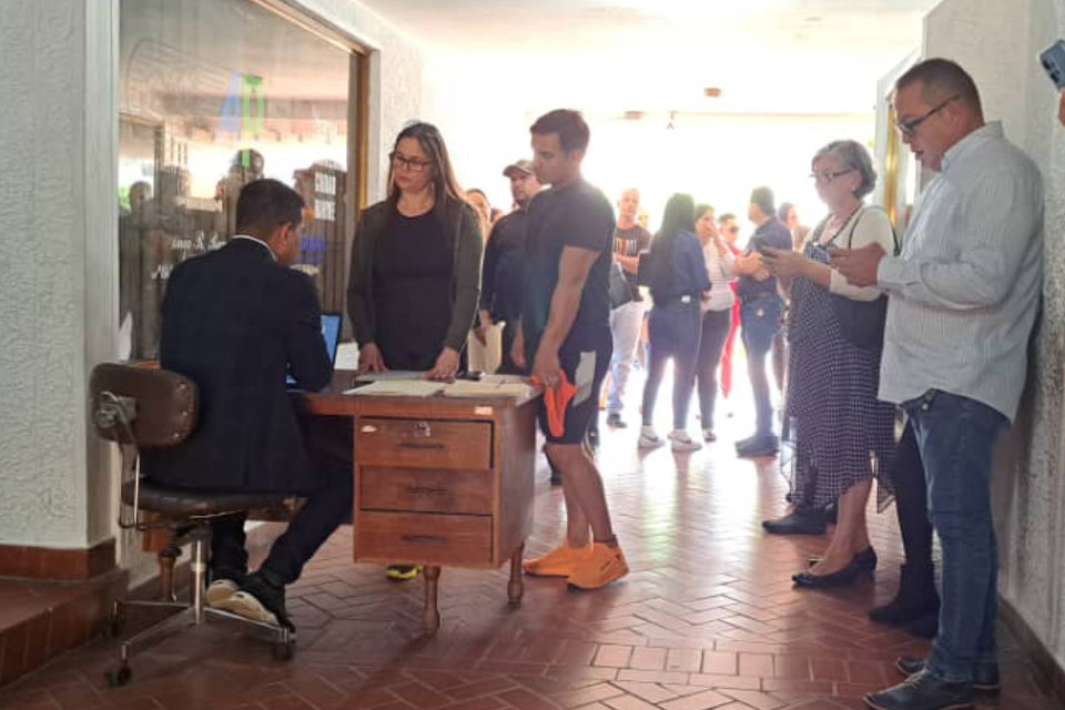 ¡Operativo especial! MP inició atención a comerciantes de El Tigre sancionados por no pagar Fospuca