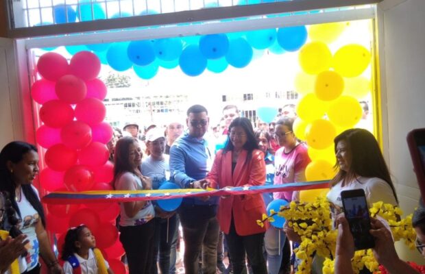 ¡Institución de referencia nacional! Reinauguran Centro de Parálisis Cerebral en Linares Alcántara