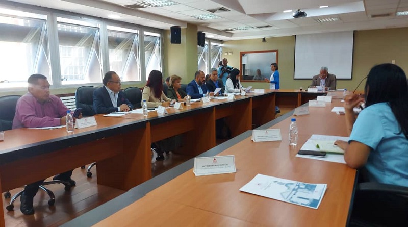 Comisión de Energía y Petróleo de la AN entregará informe para aprovechamiento del gas