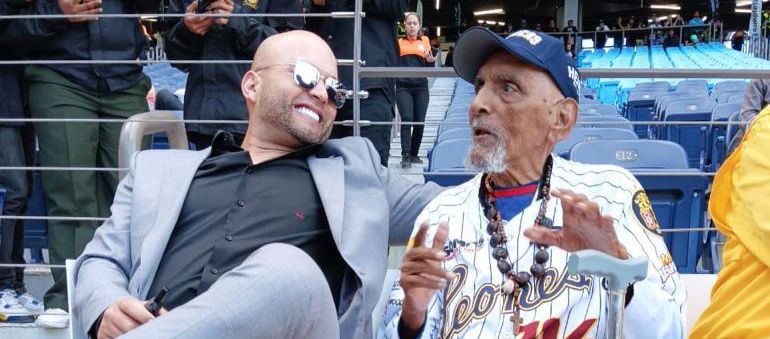 ¡Un sentimiento único! Potro Álvarez expresó su dolor por la partida física del “Chivita” Lezama: “Gracias por tanto mi viejito lindo”
