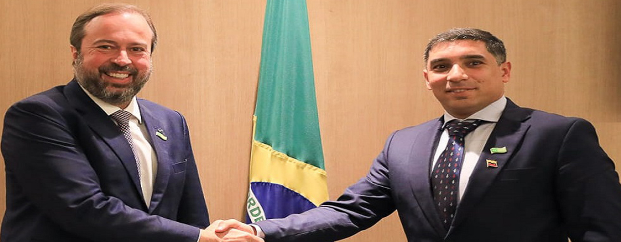 ¡Cooperación energética! Ministro Pedro Tellechea, sostuvo un encuentro bilateral con su par brasileño, Alexandre Silveira para impulsar la iniciativa