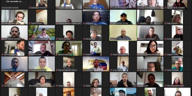 Capriles lanzó voluntariado para que venezolanos en el exterior formen parte de su campaña