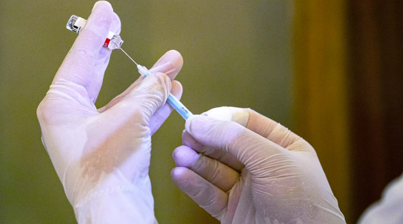 Iniciarán ensayos para vacuna contra el cáncer de pulmón en España