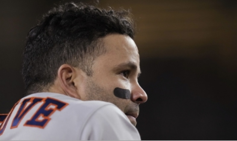 Esto dice el mánager de los Astros sobre José Altuve y su nueva molestia física