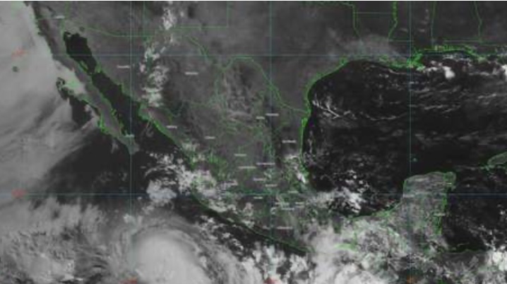 La tormenta tropical ‘Adrián’ se intensifica a huracán categoría 1 en las costas de México