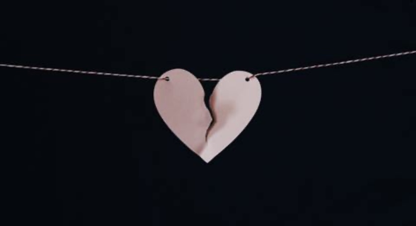 ¿Cómo evitar el ‘love bombing’? La manipulación emocional tiene graves consecuencias