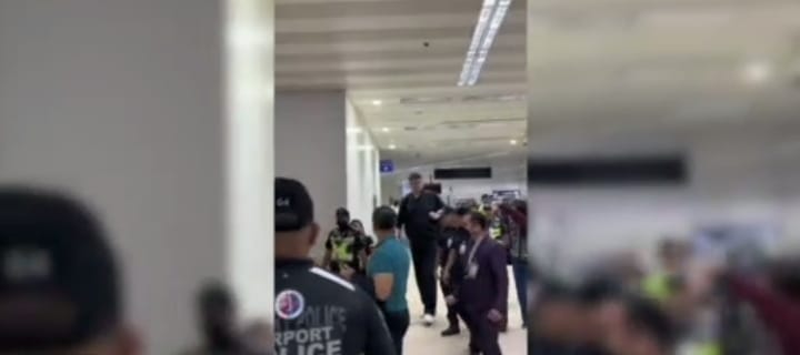 ¡Impresionante! La entrada del ex jugador de la NBA, Yao Ming, en un aeropuerto (+ Video)