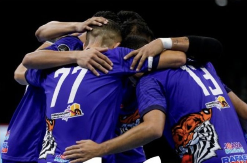 Liga FUTVE Futsal: Tigres remontan y se quedan con la ida ante Titanes