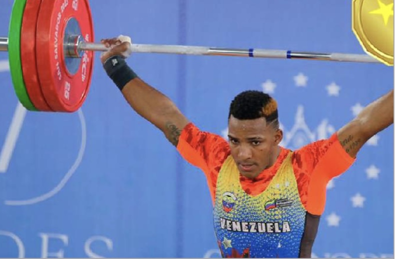 Juegos Centroamericanos y del Caribe 2023: Julio Mayora bicampeón en levantamiento de pesas