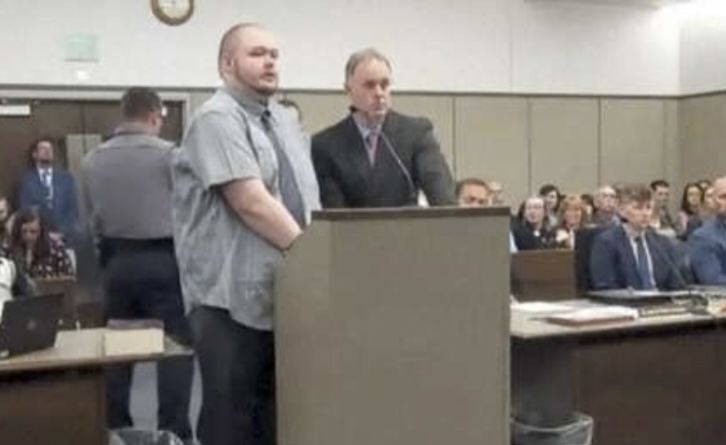 Condenan al autor de un tiroteo masivo en un club gãy de EE.UU. a más de 2.200 años de prisión