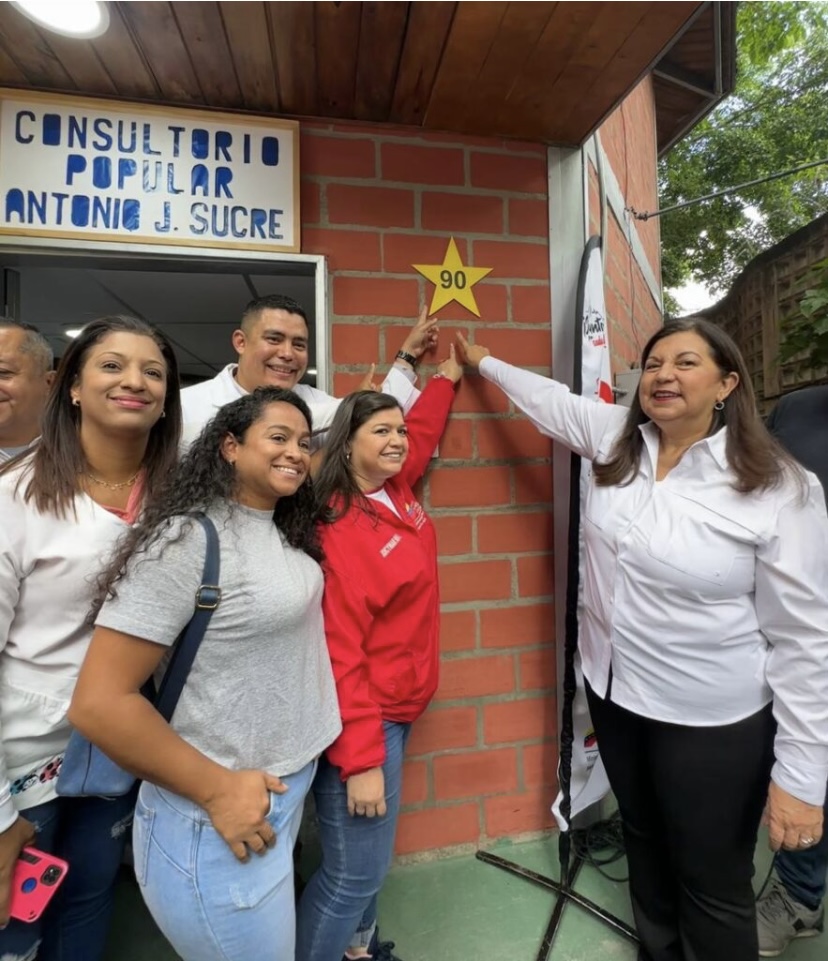 Entregaron consultorio popular rehabilitado en la parroquia 23 de Enero en Caracas