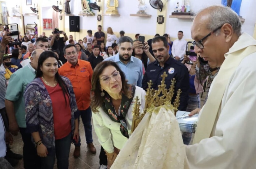 Entregan rehabilitada iglesia San Francisco de Asís en Naiguatá estado La Guaira