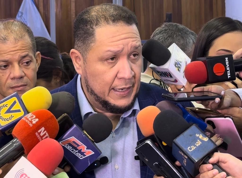 ¡Lo último! José Brito exige a la Contraloría que informe si María Corina está o no inhabilitada