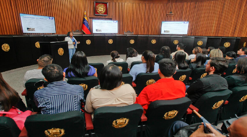 Realizaron taller “La redacción como medio de expresión” en el TSJ