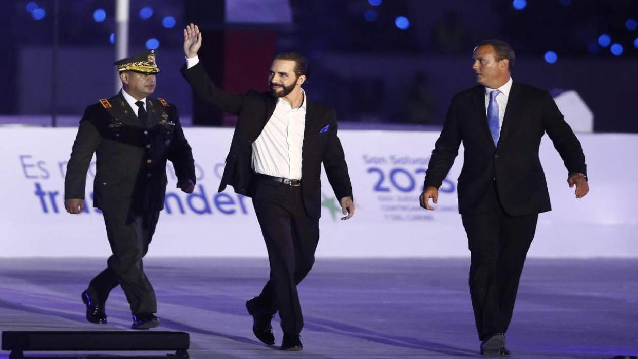 Bukele inscribió precandidatura a reelección a la presidencia salvadoreña