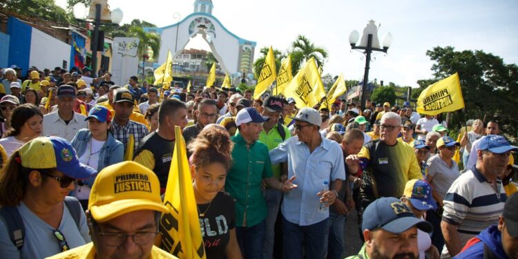 Capriles aseguró que la primaria «tiene que ser con una amplia participación de todos los venezolanos»