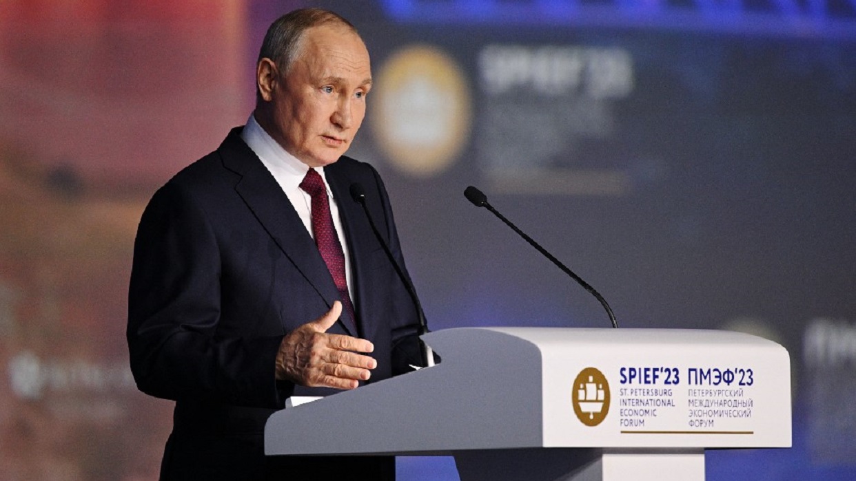 Putin reaparece en un videomensaje tras el motín de Wagner