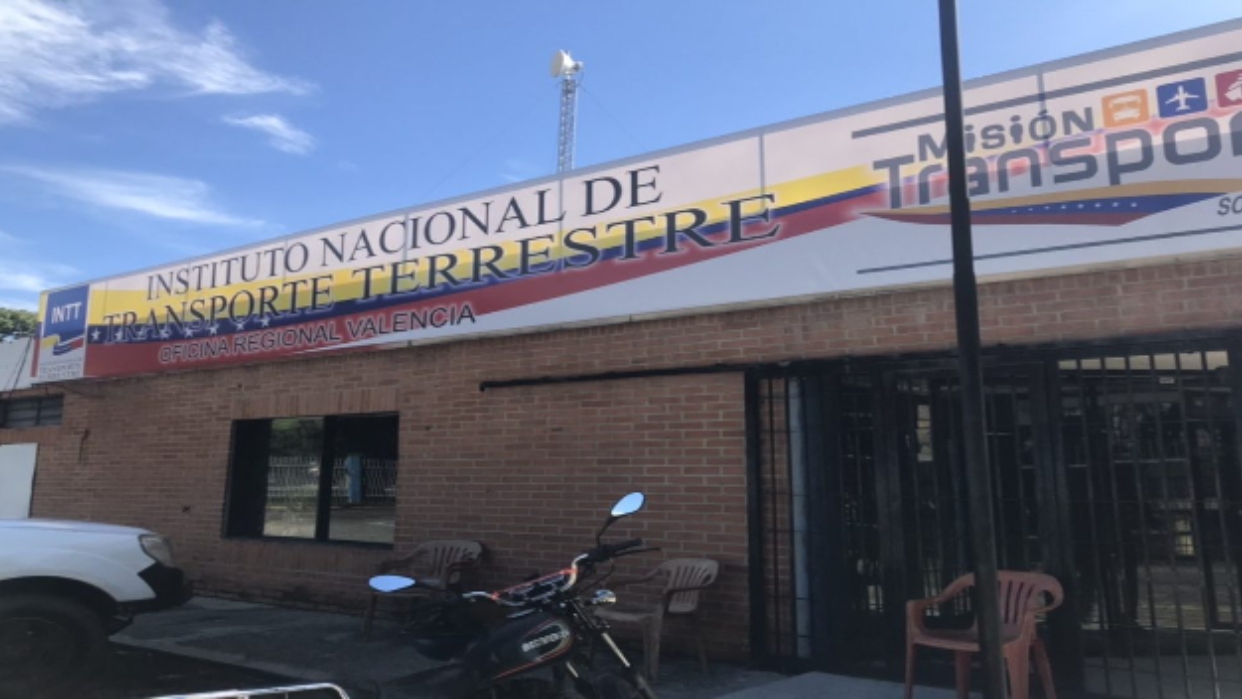 Establecen nuevo requisito para el traspaso de vehículos en Venezuela