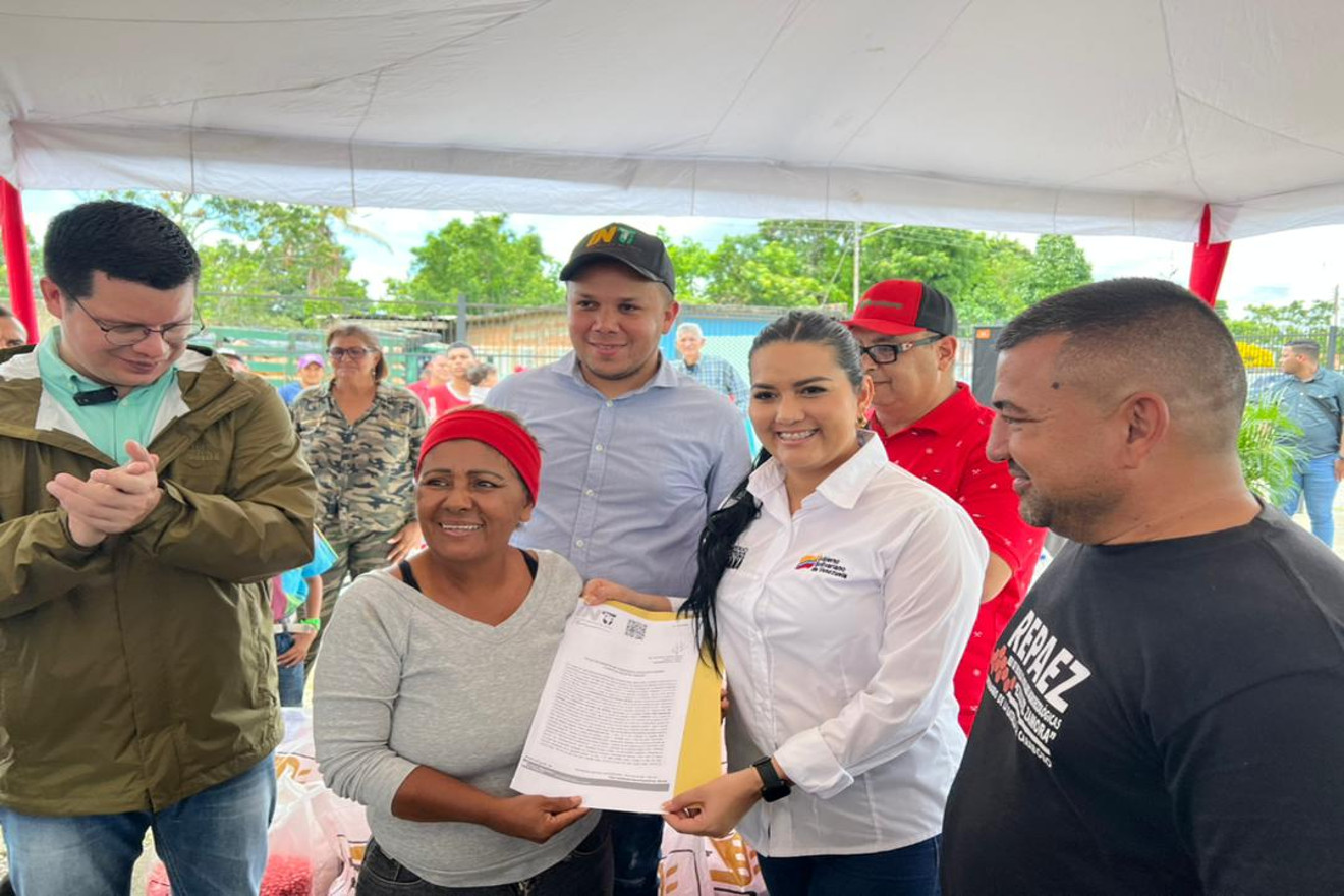 Entregan financiamientos a 400 productores de Carabobo