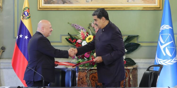 Maduro y Karim Khan firmaron nuevo acuerdo para apertura de oficina de la CPI en Venezuela