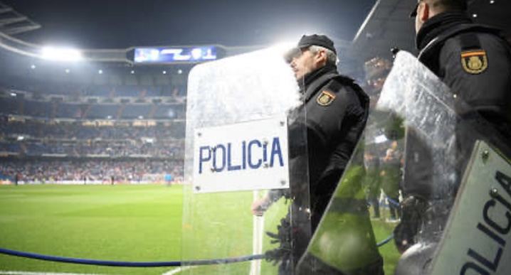 La Policía española podrá suspender partidos de fútbol por actos racistas como los del caso Vinícius