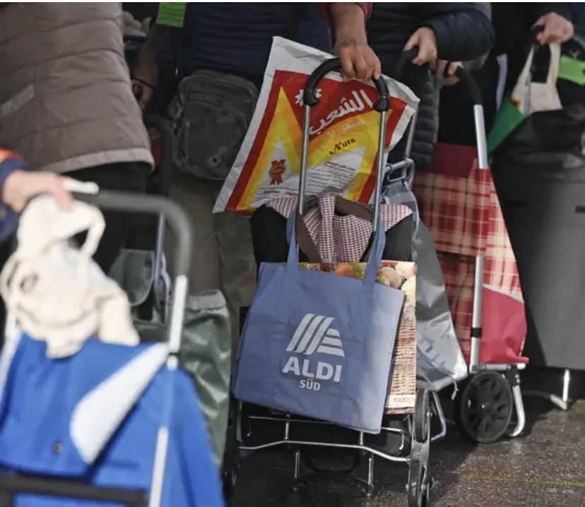 Bancos de alimentos están en crisis en Alemania