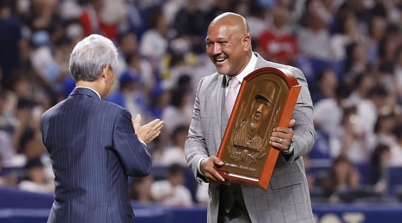 Venezolano Alex Ramírez primer latino exaltado al Salón de la Fama japonés