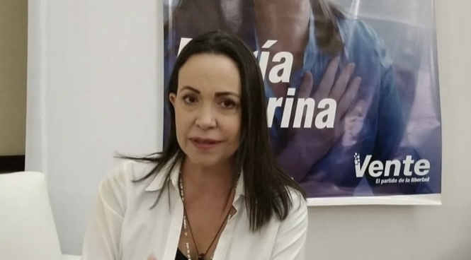 ¡Traidora! Así le gritaron los habitantes de La Guaira a María Corina Machado (+Video)