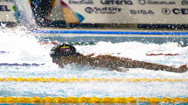 Presidente Maduro felicitó a los atletas venezolanos por su participación en San Salvador 2023