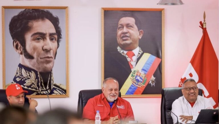 Cabello: la oposición los está estafando nuevamente con las primarias