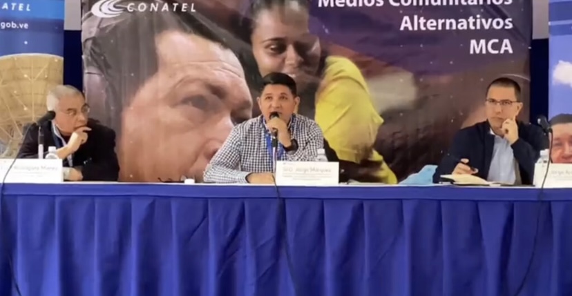 Conatel entregó 43 habilitaciones a medios comunitarios