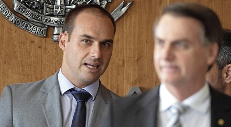 Investigarán al hijo de Bolsonaro por insitar a la violencia