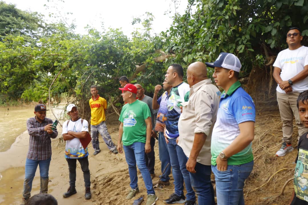 Atención inmediata|Gobernador Primitivo Cedeño inspeccionó puente ubicado en Tinajita (+ Fotos)