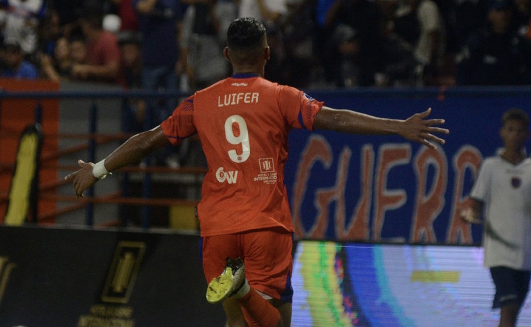 Academia Puerto Cabello fue el ganador en el clásico entre Caracas FC y Táchira