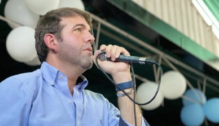 Carlos Prosperi exhortó a los candidatos inhabilitados a retirarse de la primaria
