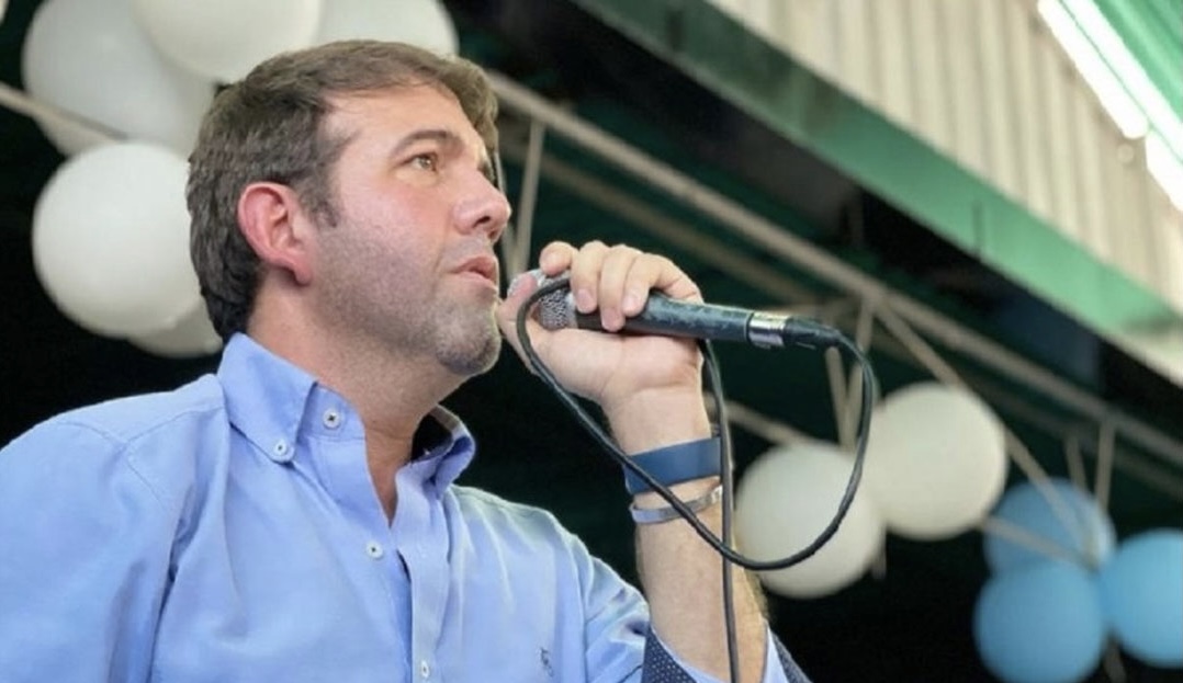 Carlos Prosperi exhortó a los candidatos inhabilitados a retirarse de la primaria