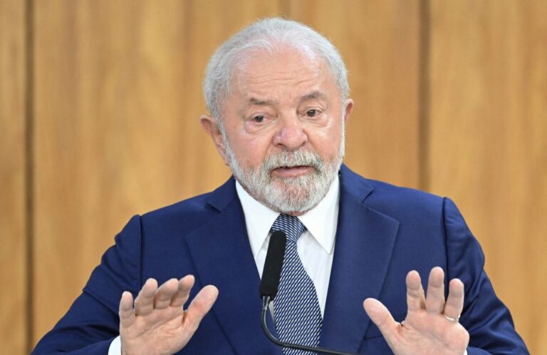 Lula Da Silva anunció que se operará de la cadera