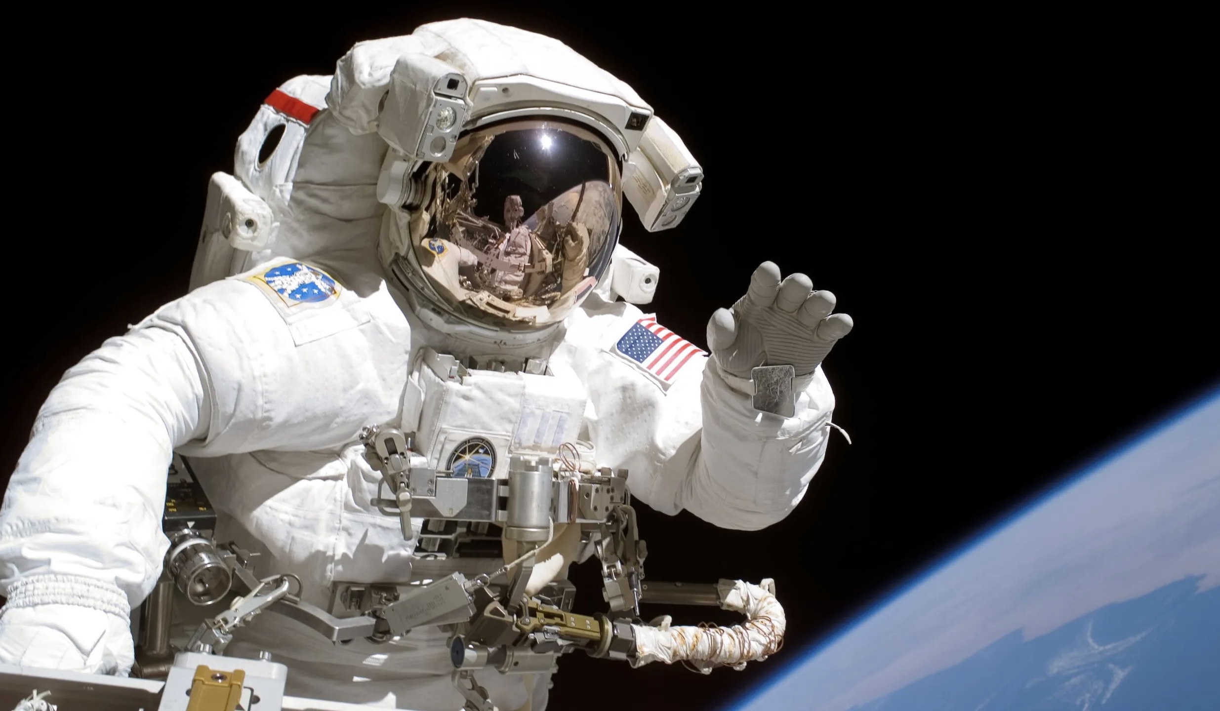 ChatGPT de la NASA permitirá a astronautas hablar con sus naves