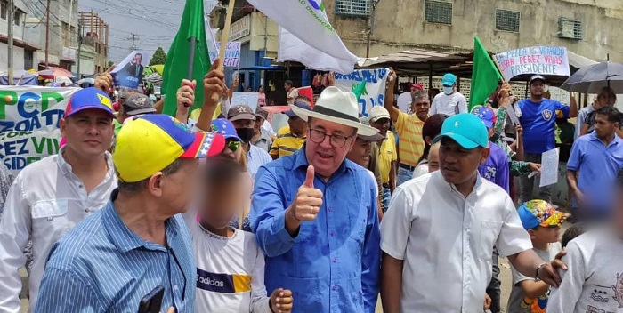 César Pérez Vivas presentó su plan económico en Anzoátegui y Monagas