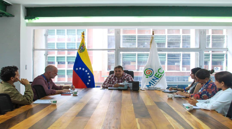 Minec y Acnur evalúan situación de poblaciones vulnerables ante crisis climática