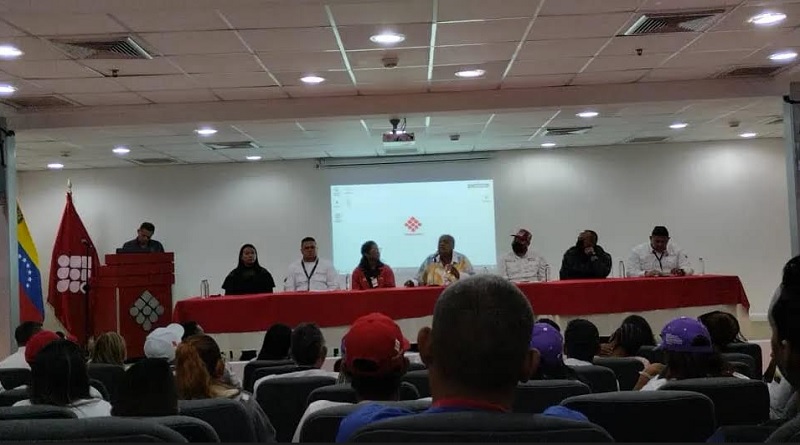Trabajadores de Pequiven debatieron reforma de la Ley de Hábitat y Vivienda